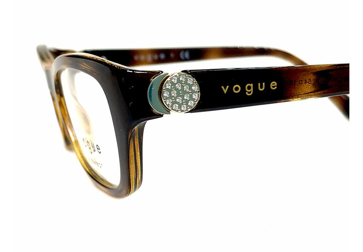 Vogue 5306B W656