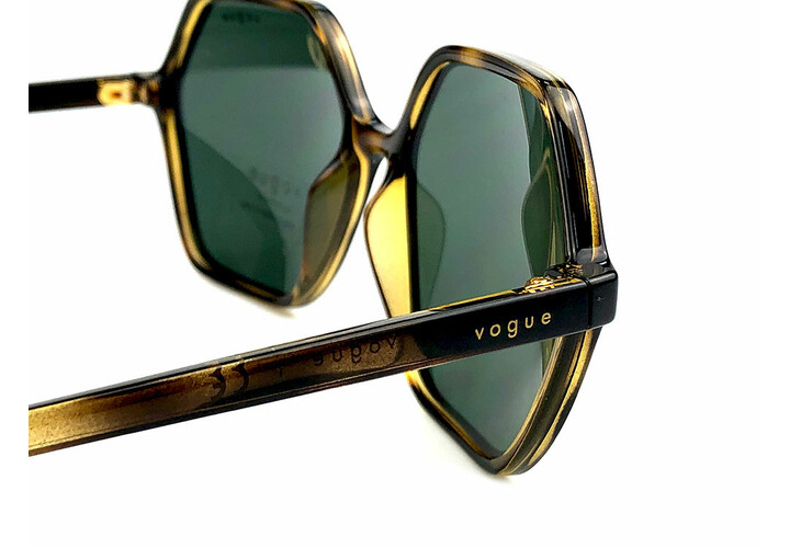 Vogue 5361S W656