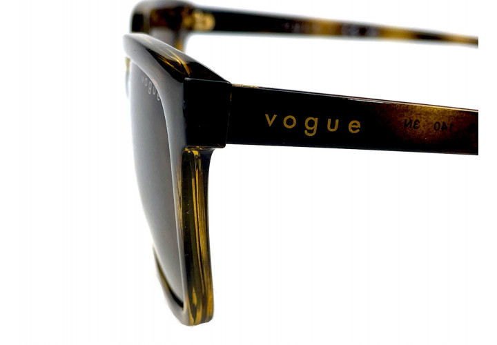 Vogue 5426 W656