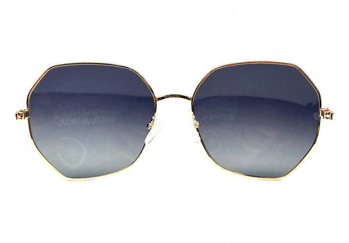 Valentin Yudashkin 973 C1