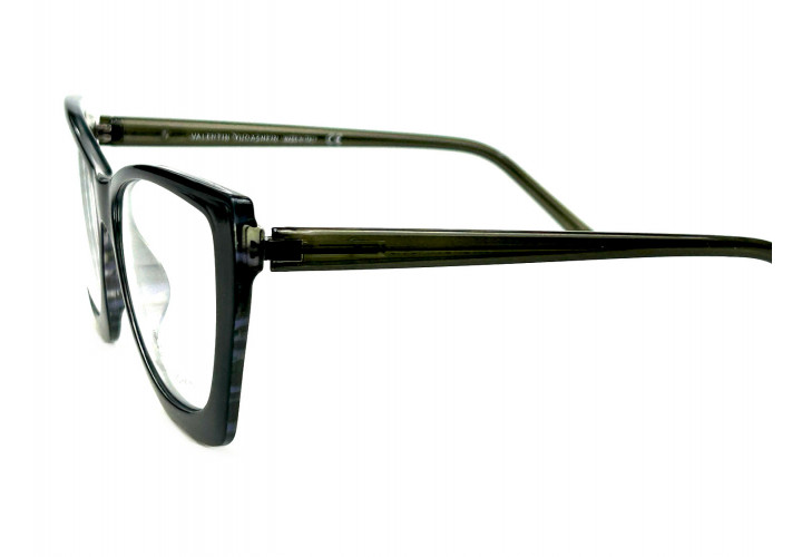 Valentin Yudashkin 801 B172
