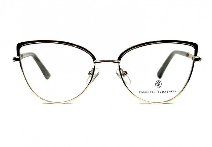 Valentin Yudashkin 6083 C1