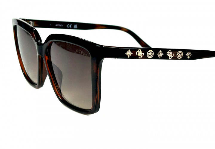 Guess 00099 52F