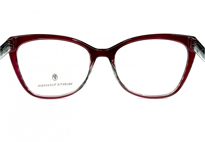 Valentin Yudashkin 602b 206
