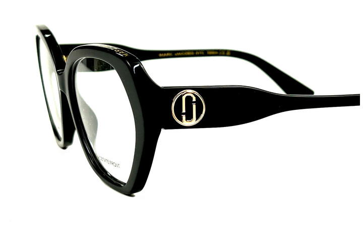 Marc Jacobs 812 807