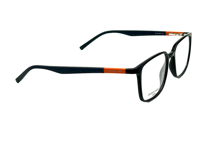 Seventh Street 121 RIW