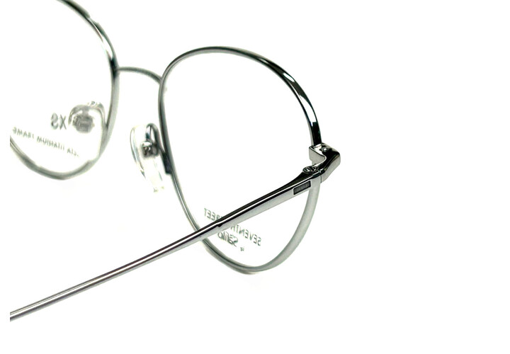 Seventh Street 606 010