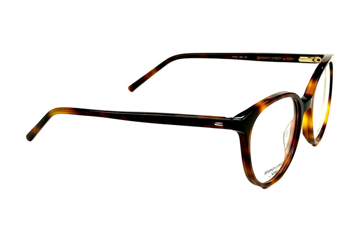 Seventh Street 611 086