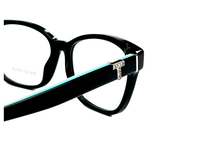 Tiffani & Co 2270 8001